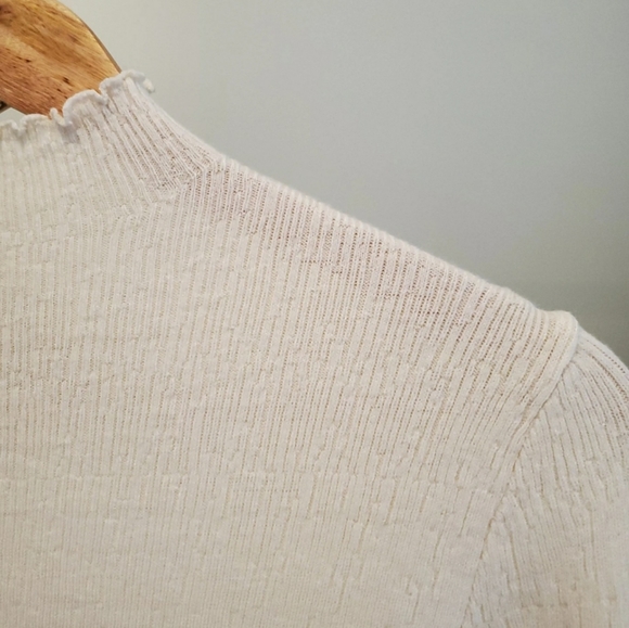 NWT Corded Mock Neck Pullover by Mystree - Picture 4 of 4